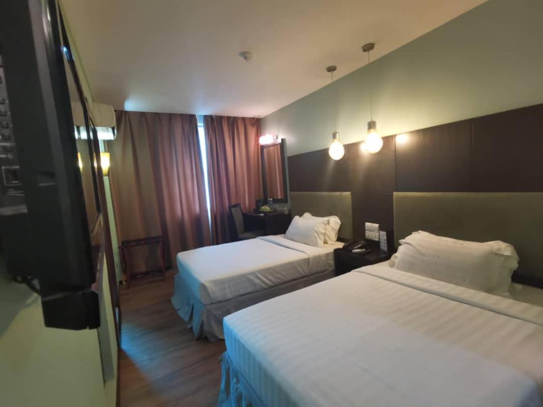 2 Inn 1 Boutique Hotel & Spa SDK Esterno foto