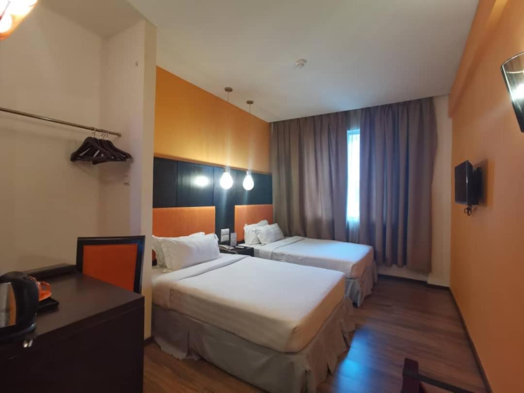 2 Inn 1 Boutique Hotel & Spa SDK Esterno foto