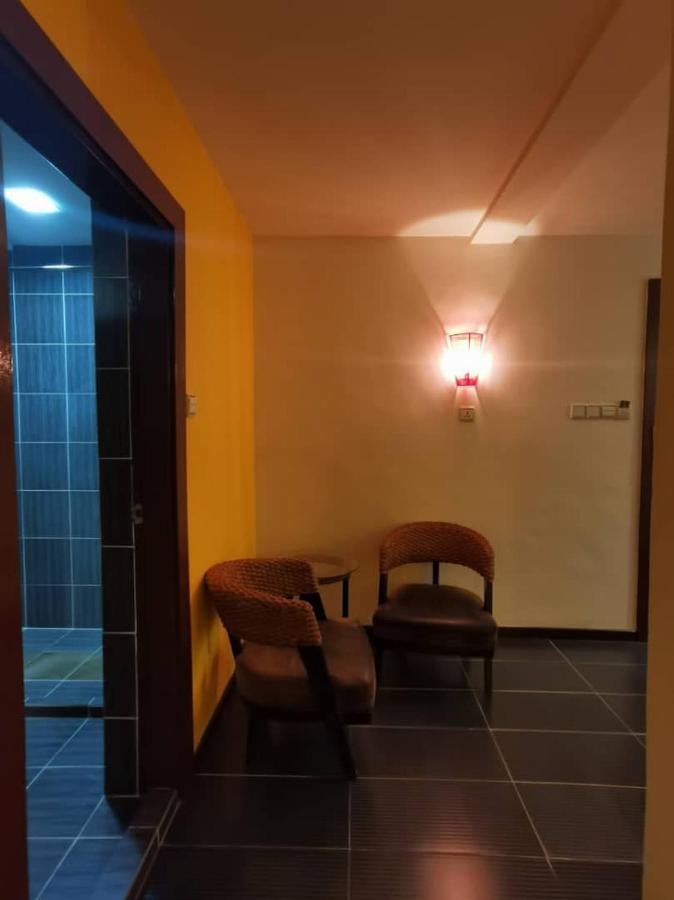 2 Inn 1 Boutique Hotel & Spa SDK Esterno foto